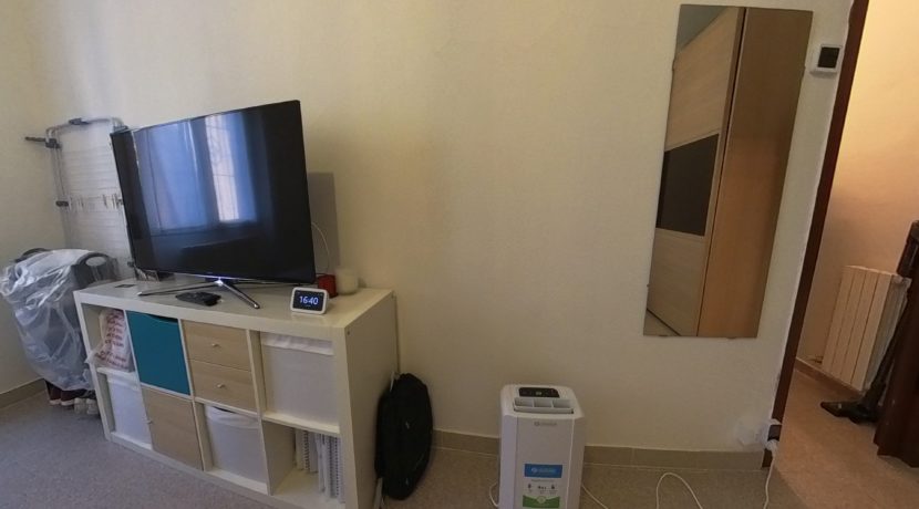 2 LETTO