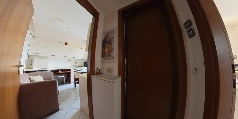 8 SOGGIORNO ANTICAMERA