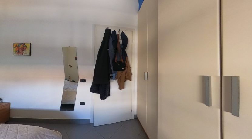 4 CAMERA