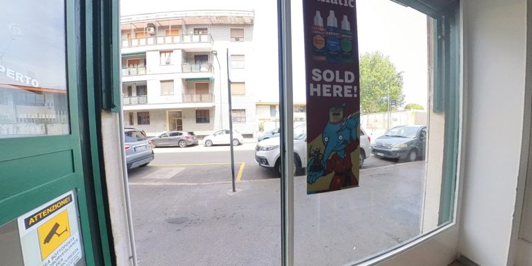 1 INGRESSO