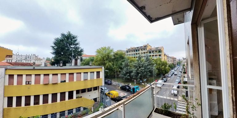 11 VISTA
