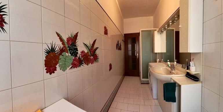 12 BAGNO