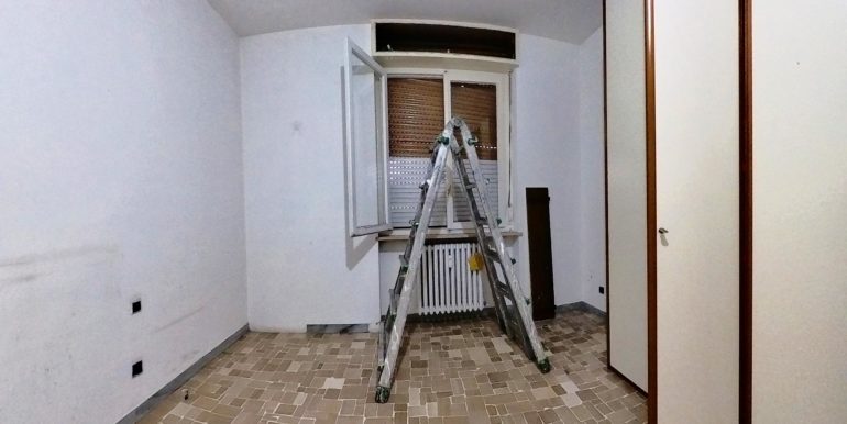 21 CAMERA